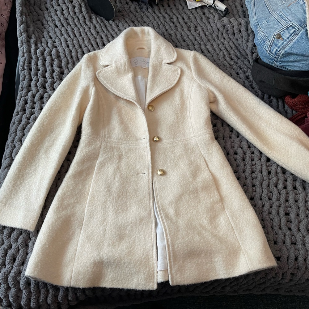 JS cream color long peacoat